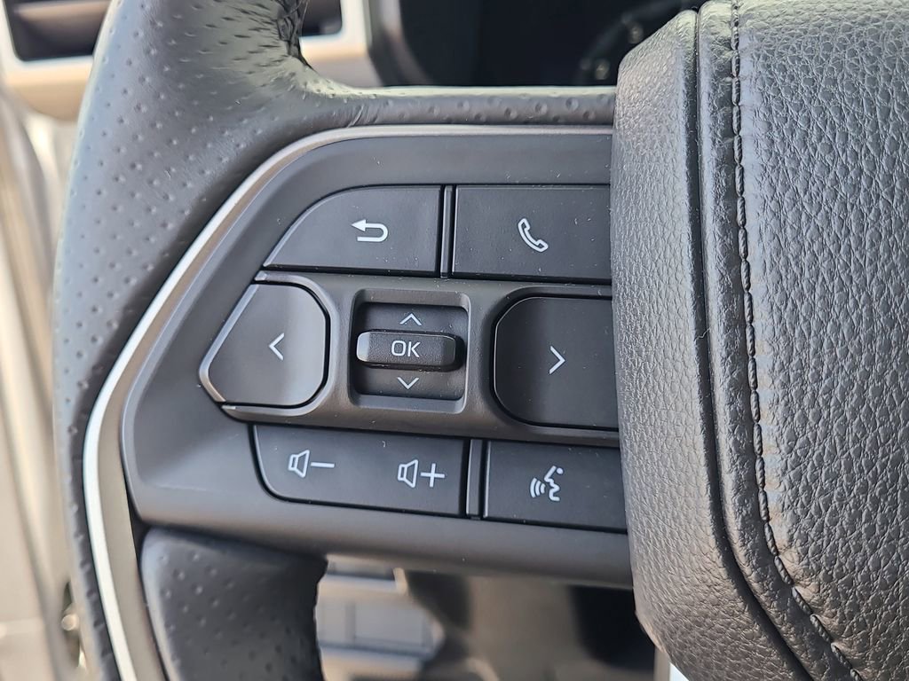 Used 2025 Toyota 4Runner TRD Off-Road AWD/4WD image 26