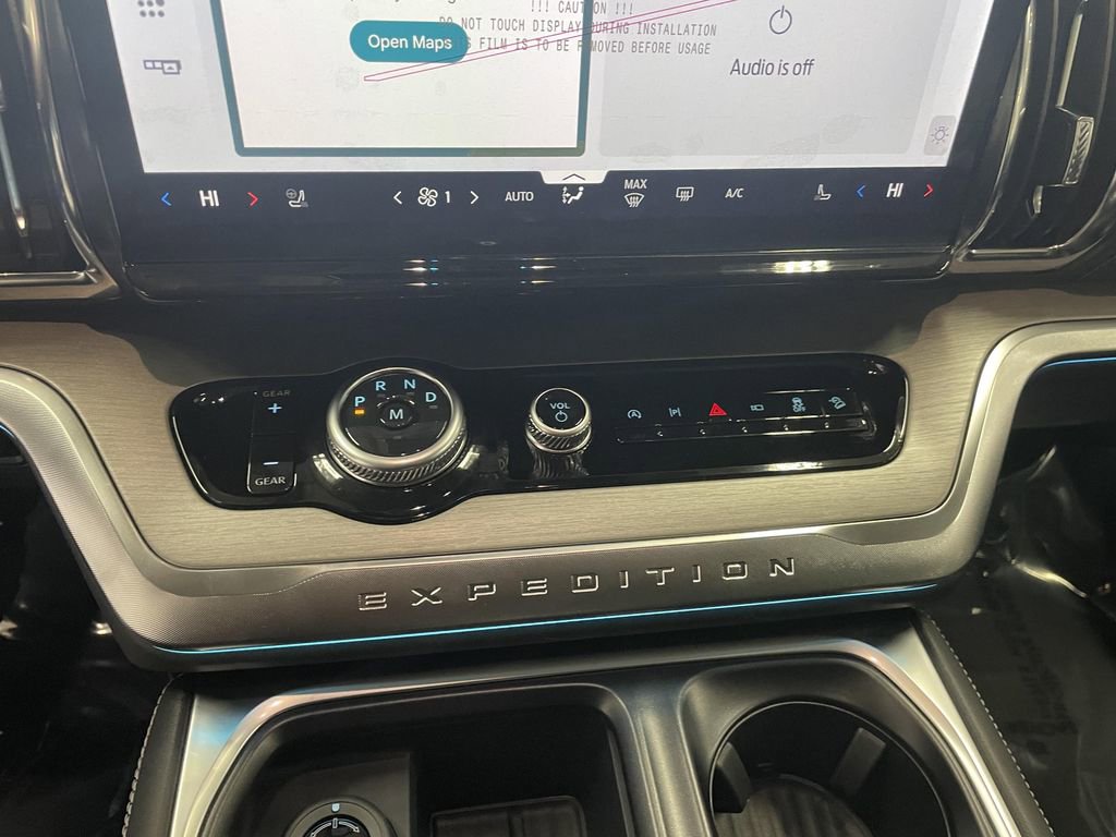 New 2026 Ford Expedition Max Platinum w/ Driver's Package image 16