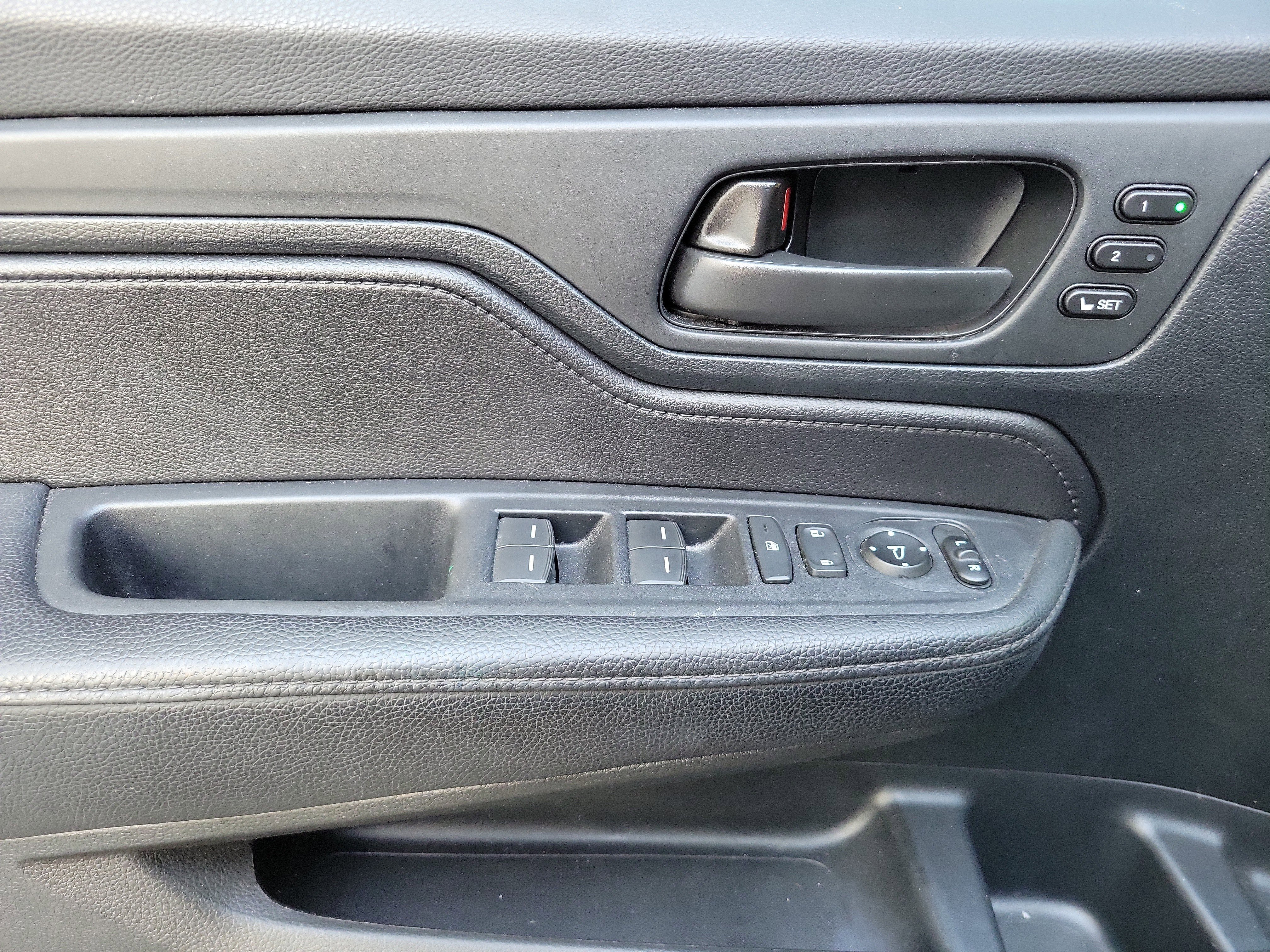 Used 2023 Honda Odyssey Sport image 24