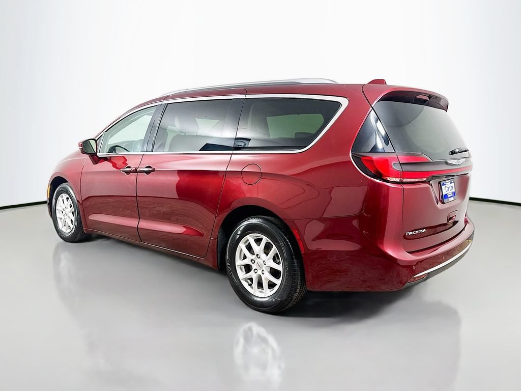 Used 2021 Chrysler Pacifica Touring-L w/ Premium & Safety Sphere Group FWD image 5
