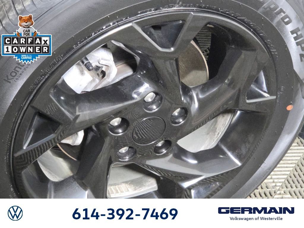Used 2025 Chevrolet Trax LT w/ LT Convenience Package image 13