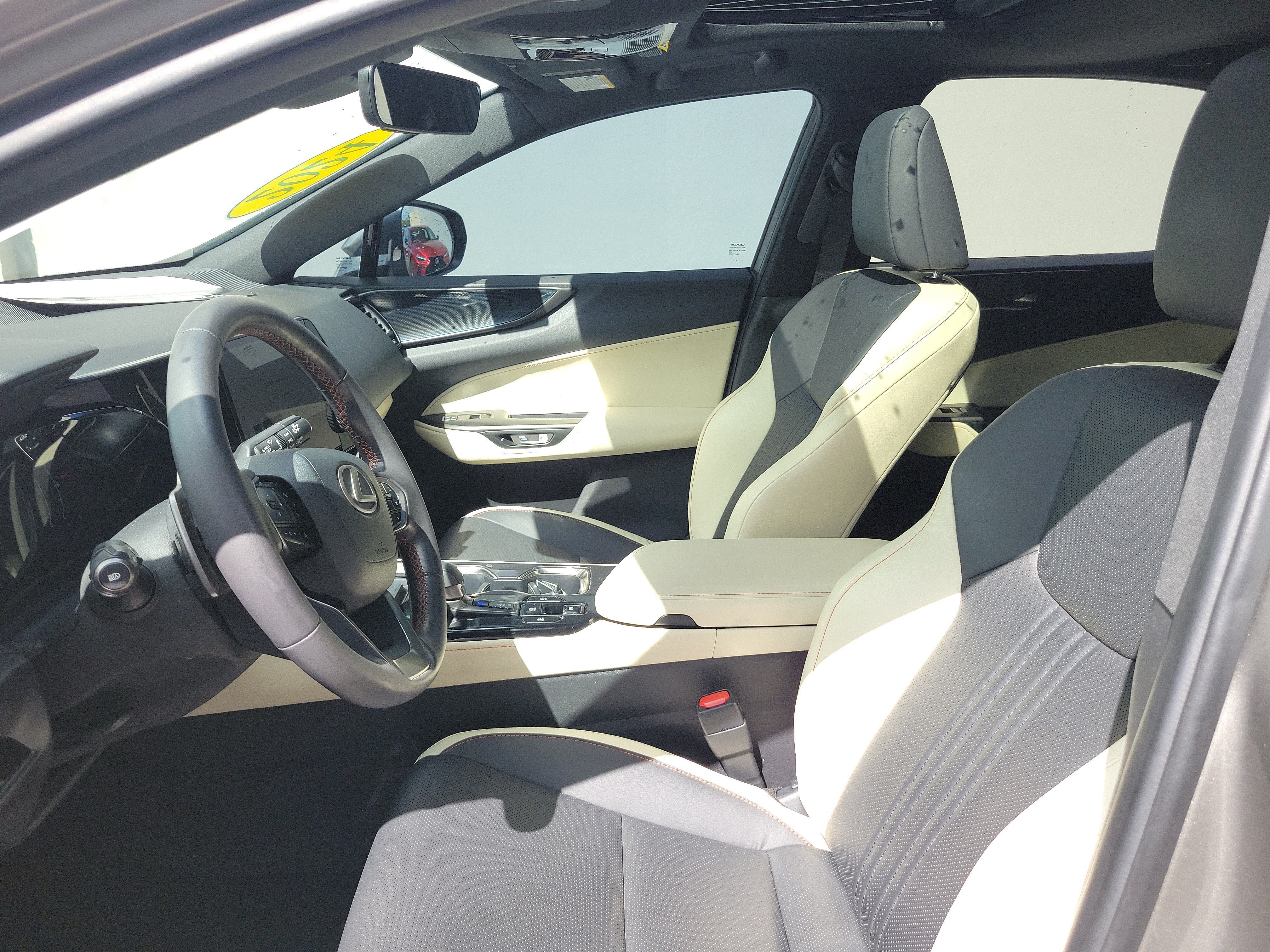Used 2024 Lexus NX 250 FWD w/ Cold Area Package image 21