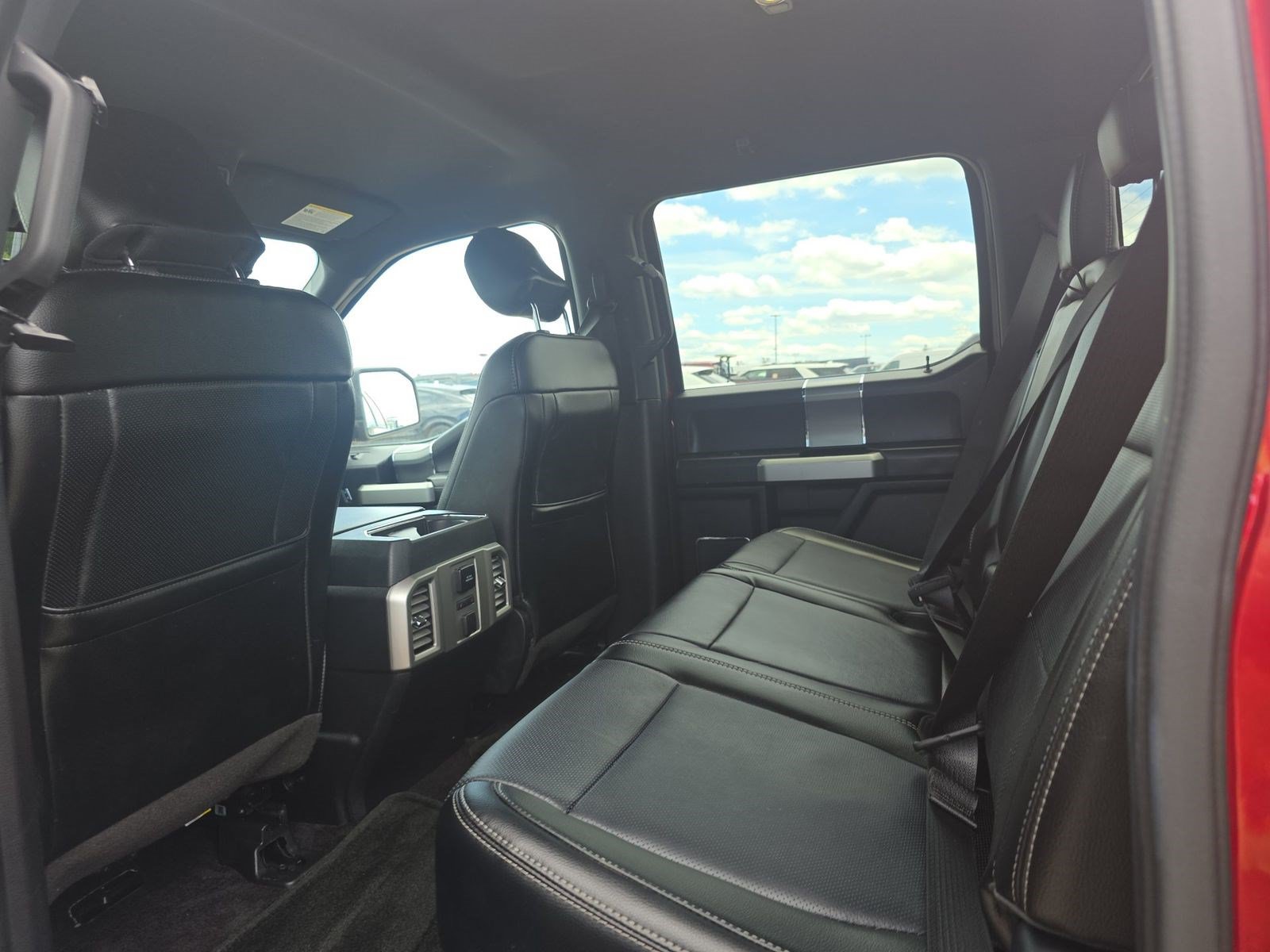 Used 2016 Ford F150 Lariat w/ Equipment Group 502A Luxury AWD/4WD image 13