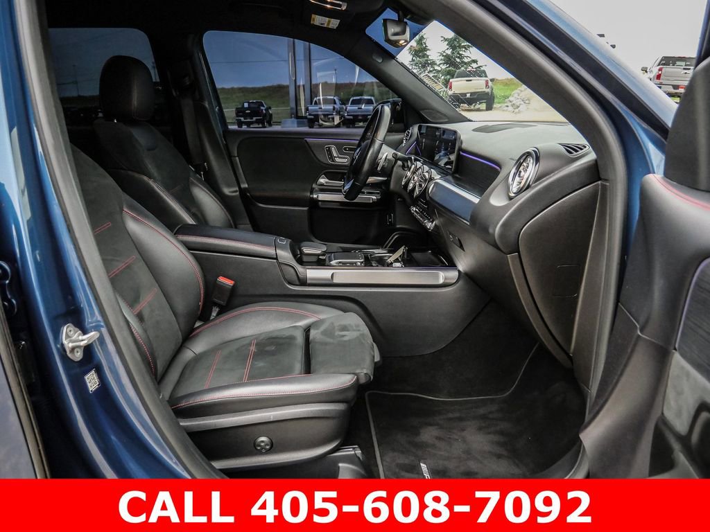 Used 2021 Mercedes-Benz GLB 250 w/ AMG Line image 46