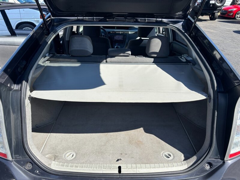 Used 2010 Toyota Prius Three FWD image 12