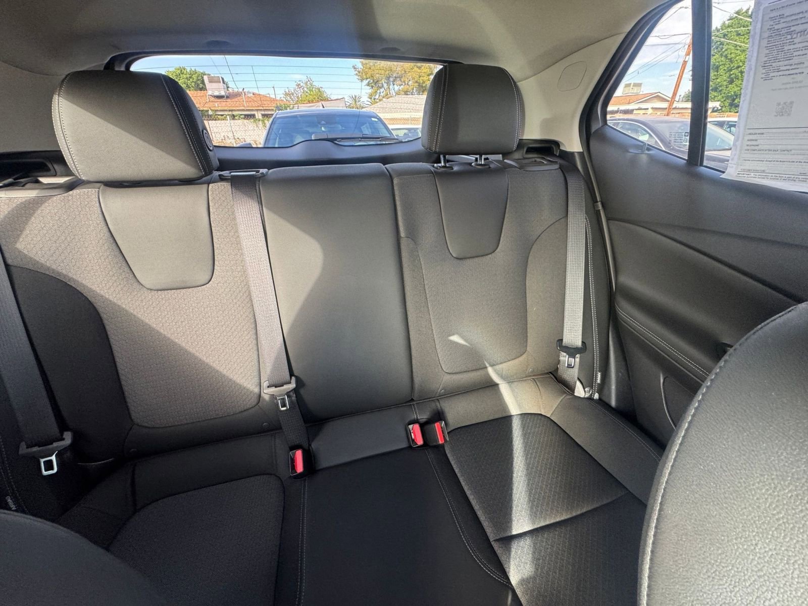 Used 2025 Buick Encore GX Preferred image 35