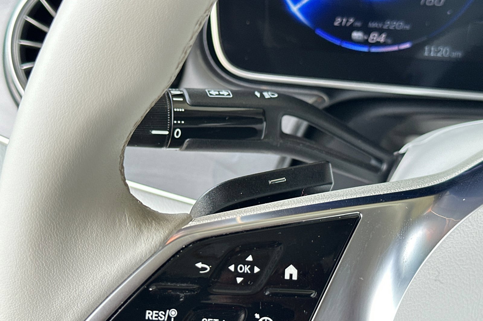 Certified 2023 Mercedes-Benz EQE 350+ 4MATIC Sedan image 33