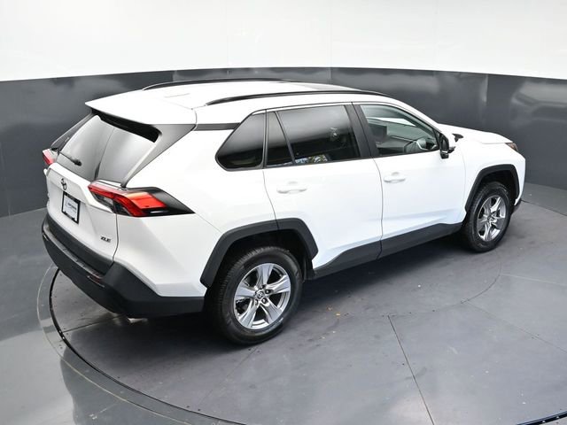 Used 2022 Toyota RAV4 XLE w/ Convenience Package image 29