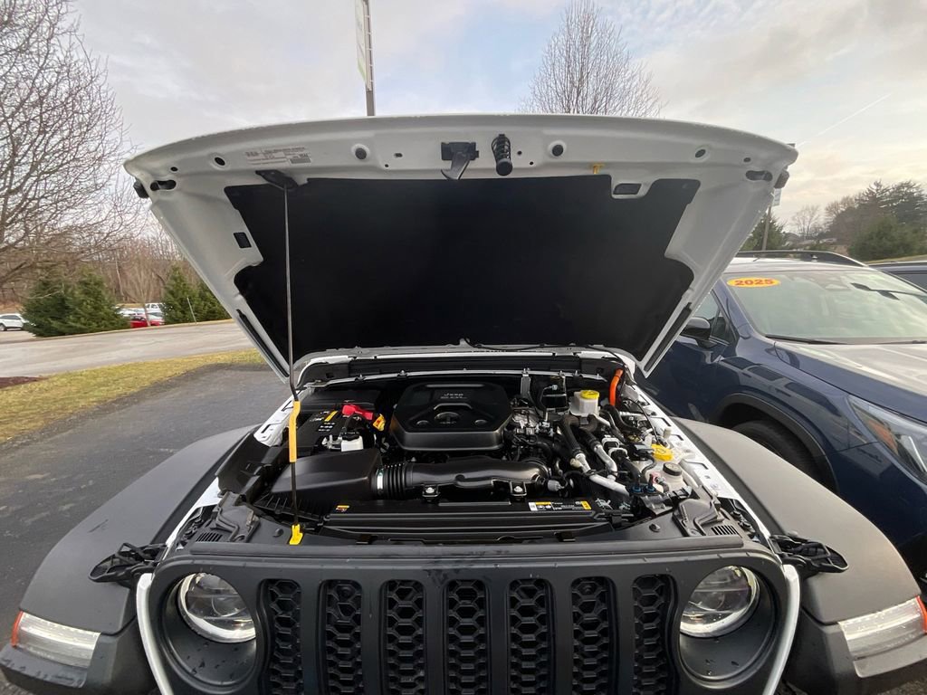 Used 2023 Jeep Wrangler Unlimited Rubicon 4xe w/ Cold Weather Group image 26