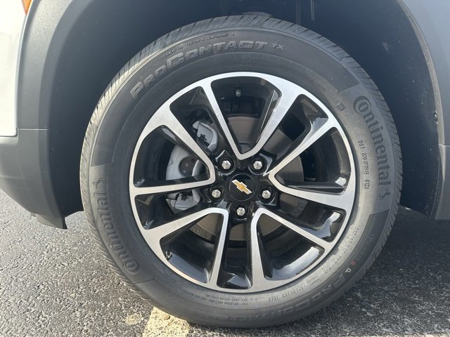 New 2025 Chevrolet TrailBlazer LT w/ LT Cold Weather Package image 8