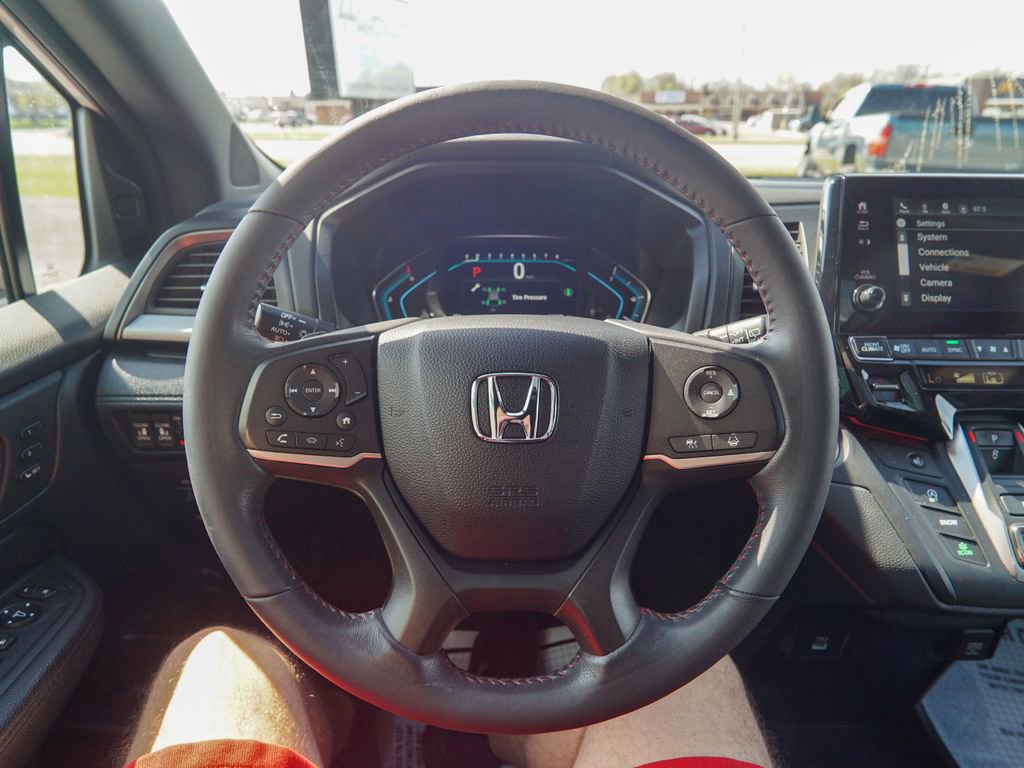 Used 2023 Honda Odyssey Sport image 23