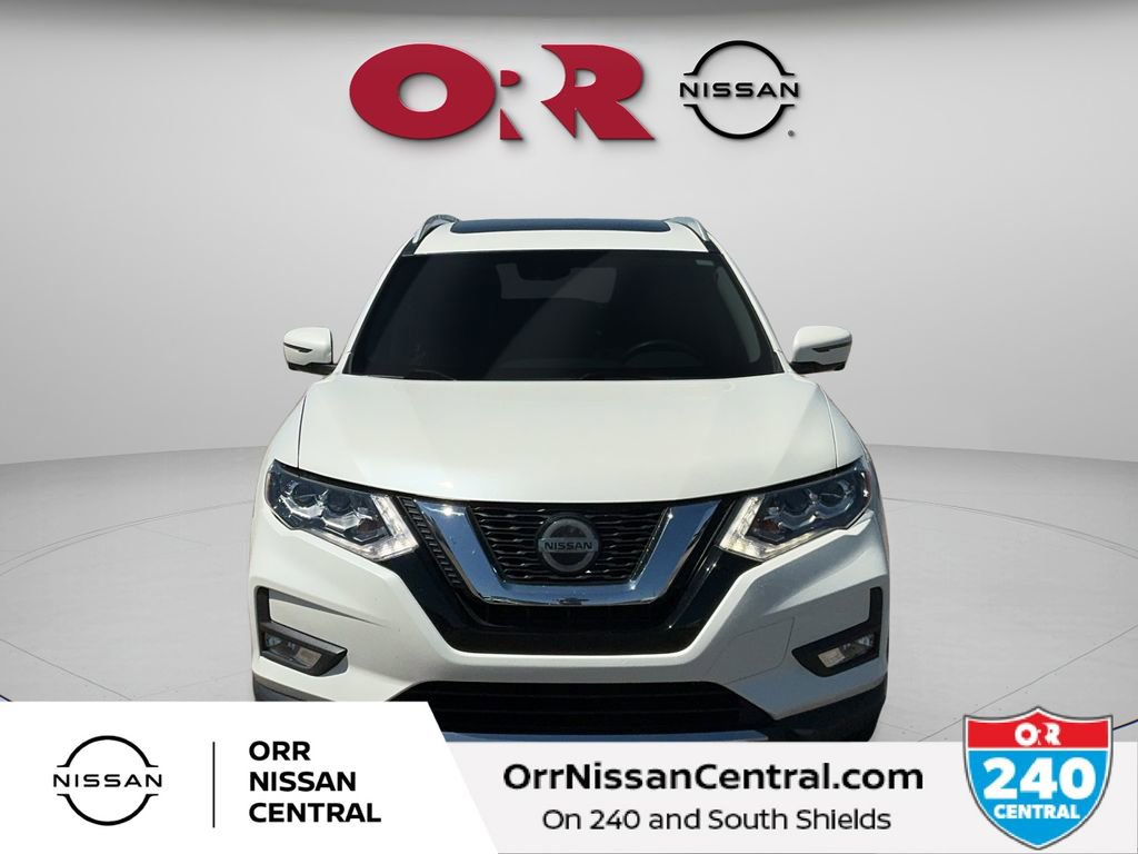 Used 2019 Nissan Rogue SL w/ Premium Package FWD image 2