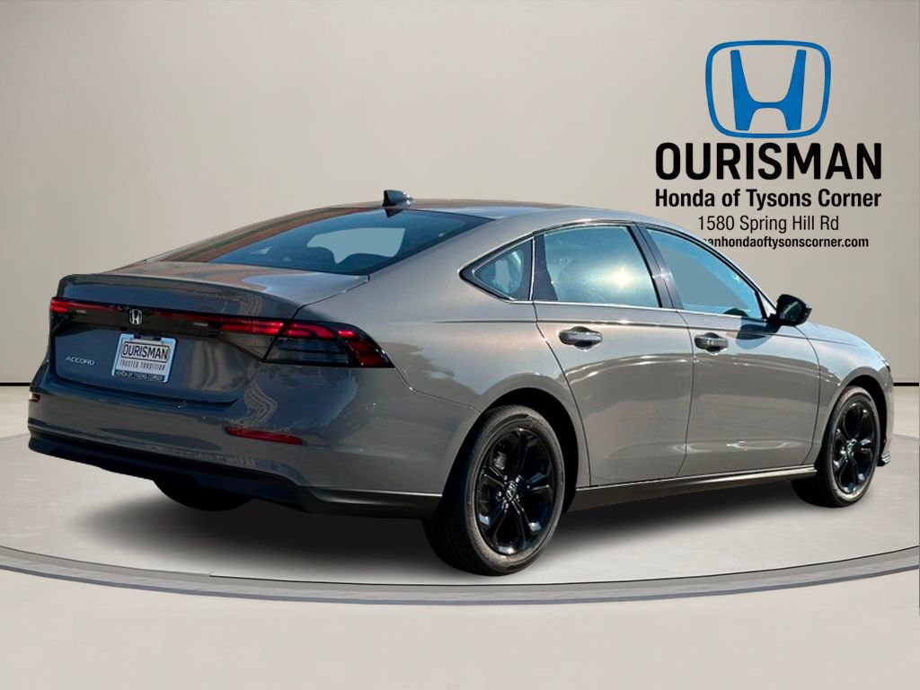 New 2025 Honda Accord SE image 3