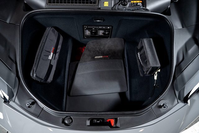 Used 2024 Ferrari 296 GTS image 15