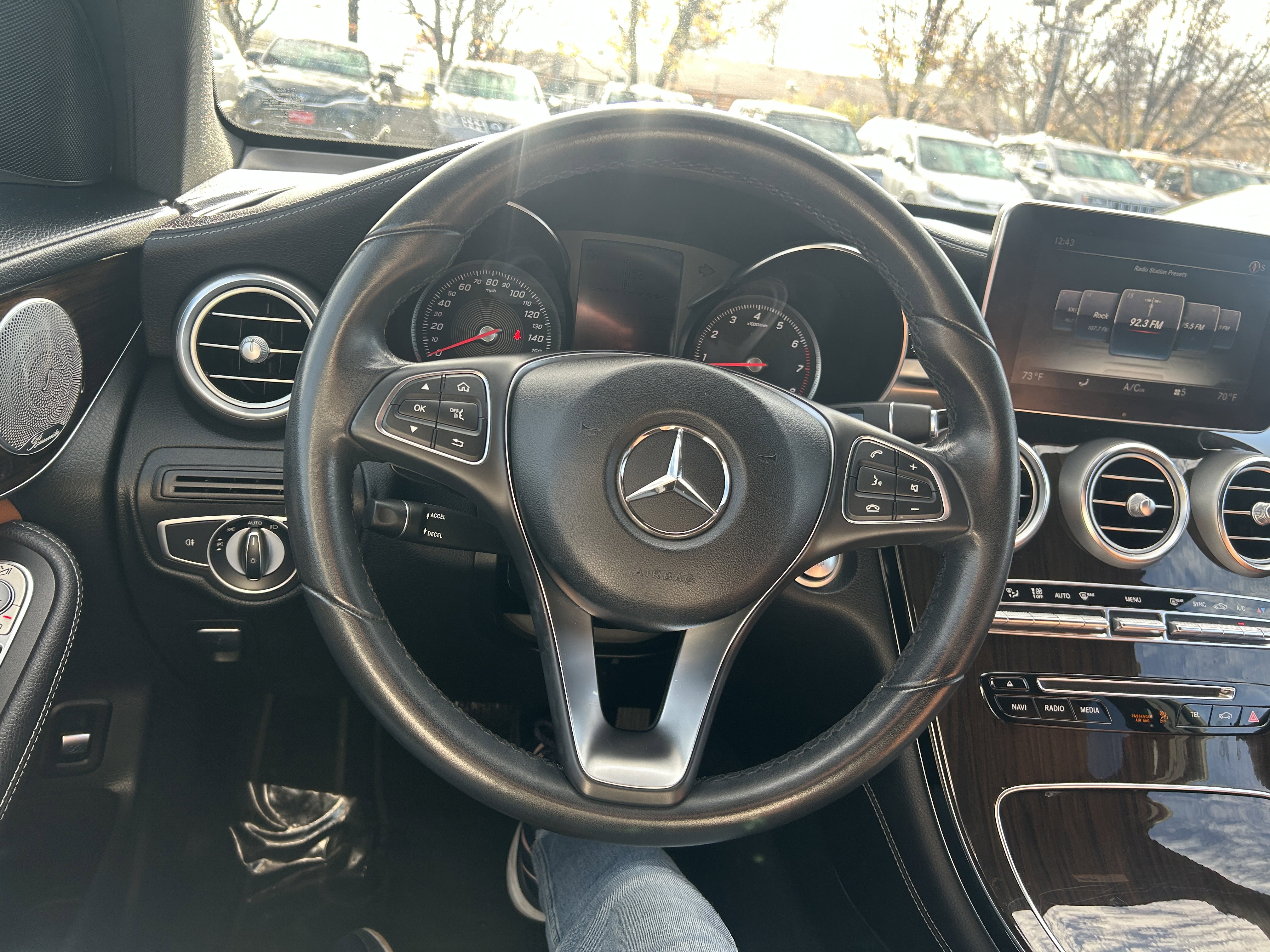 Used 2017 Mercedes-Benz GLC 300 4MATIC image 14