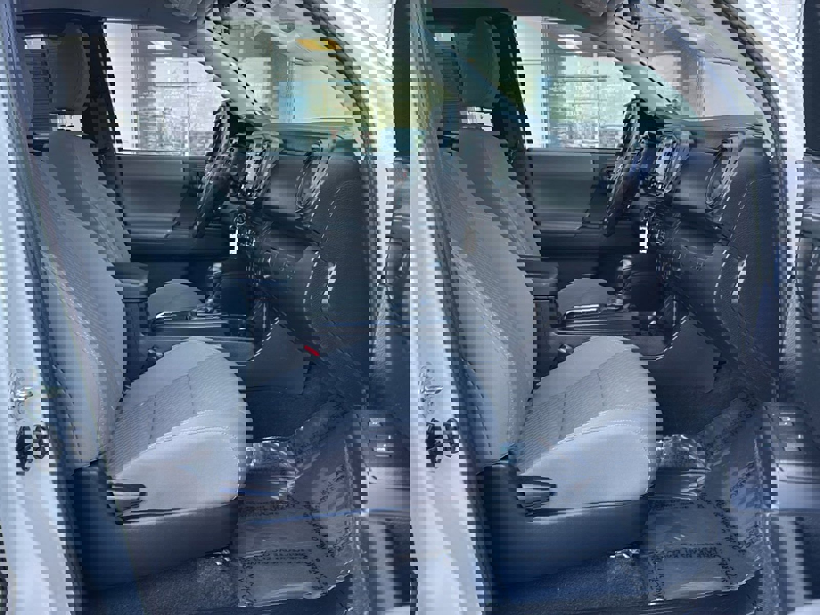 Used 2020 Toyota Tacoma SR image 13