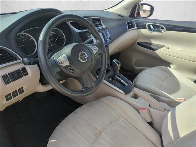 Used 2017 Nissan Sentra SV w/ Driver's Assist Package image 9