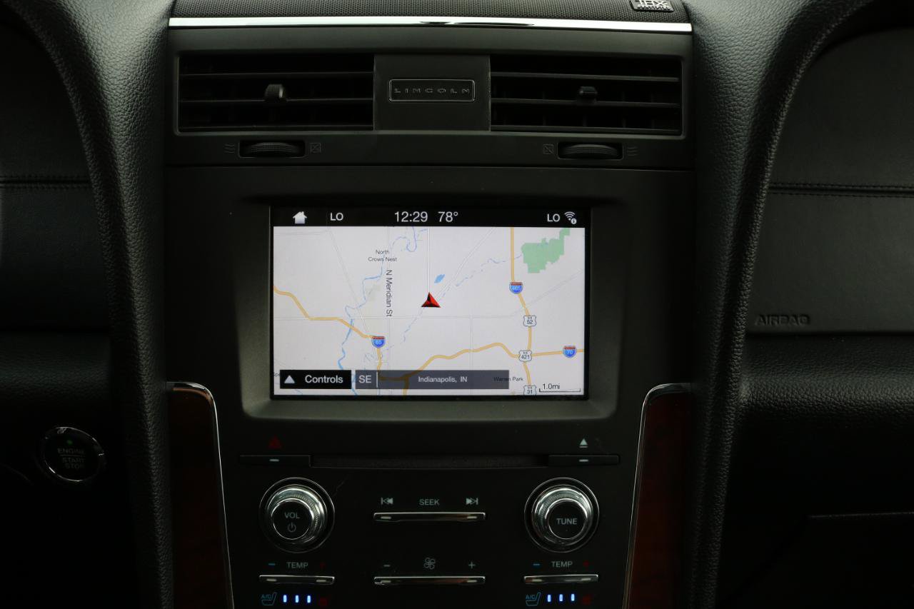 Used 2017 Lincoln Navigator Select AWD/4WD image 27