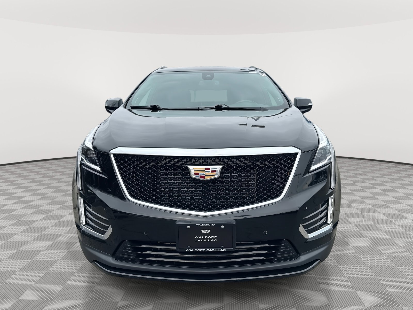 Certified 2022 Cadillac XT5 Sportv image 2