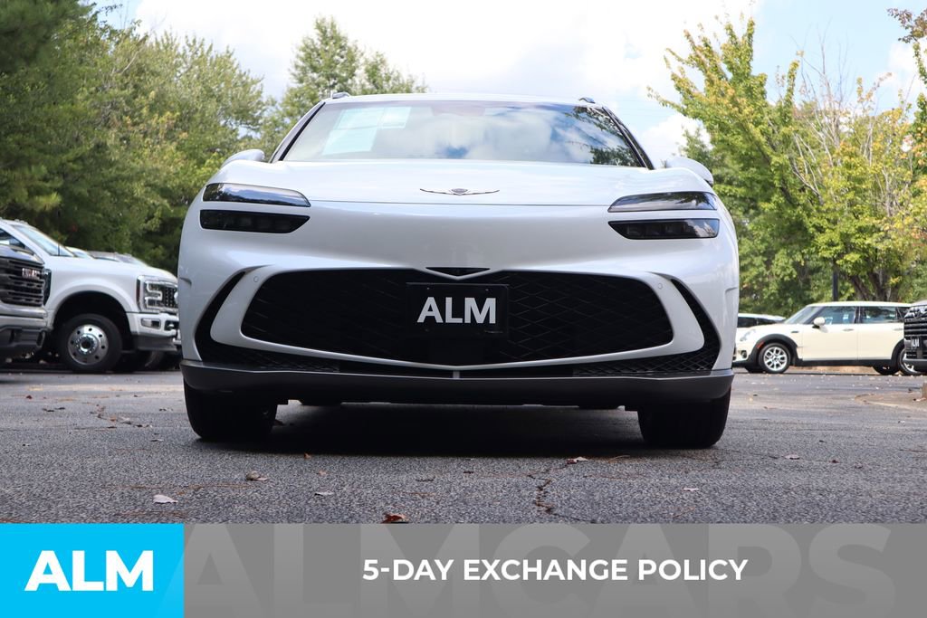 Used 2025 Genesis GV60 Advanced image 4