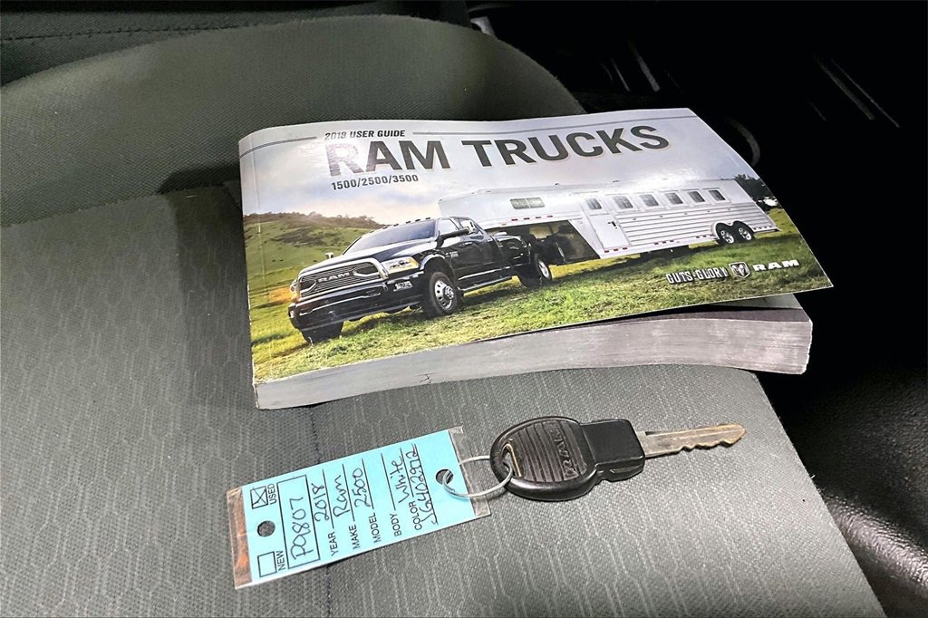 Used 2018 RAM 2500 Tradesman w/ Chrome Appearance Group image 31