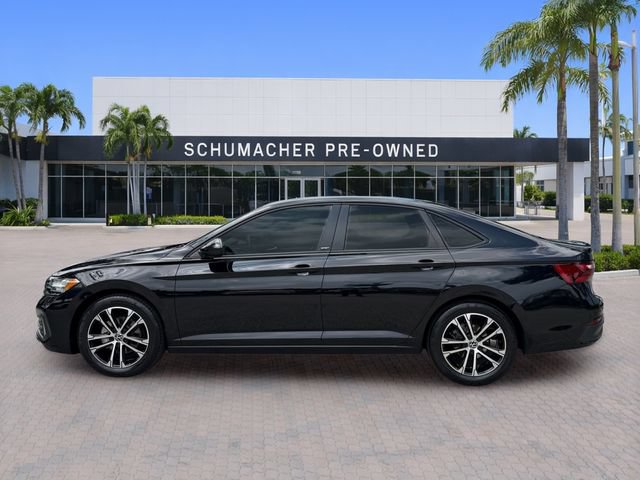 Certified 2024 Volkswagen Jetta Sport FWD image 4