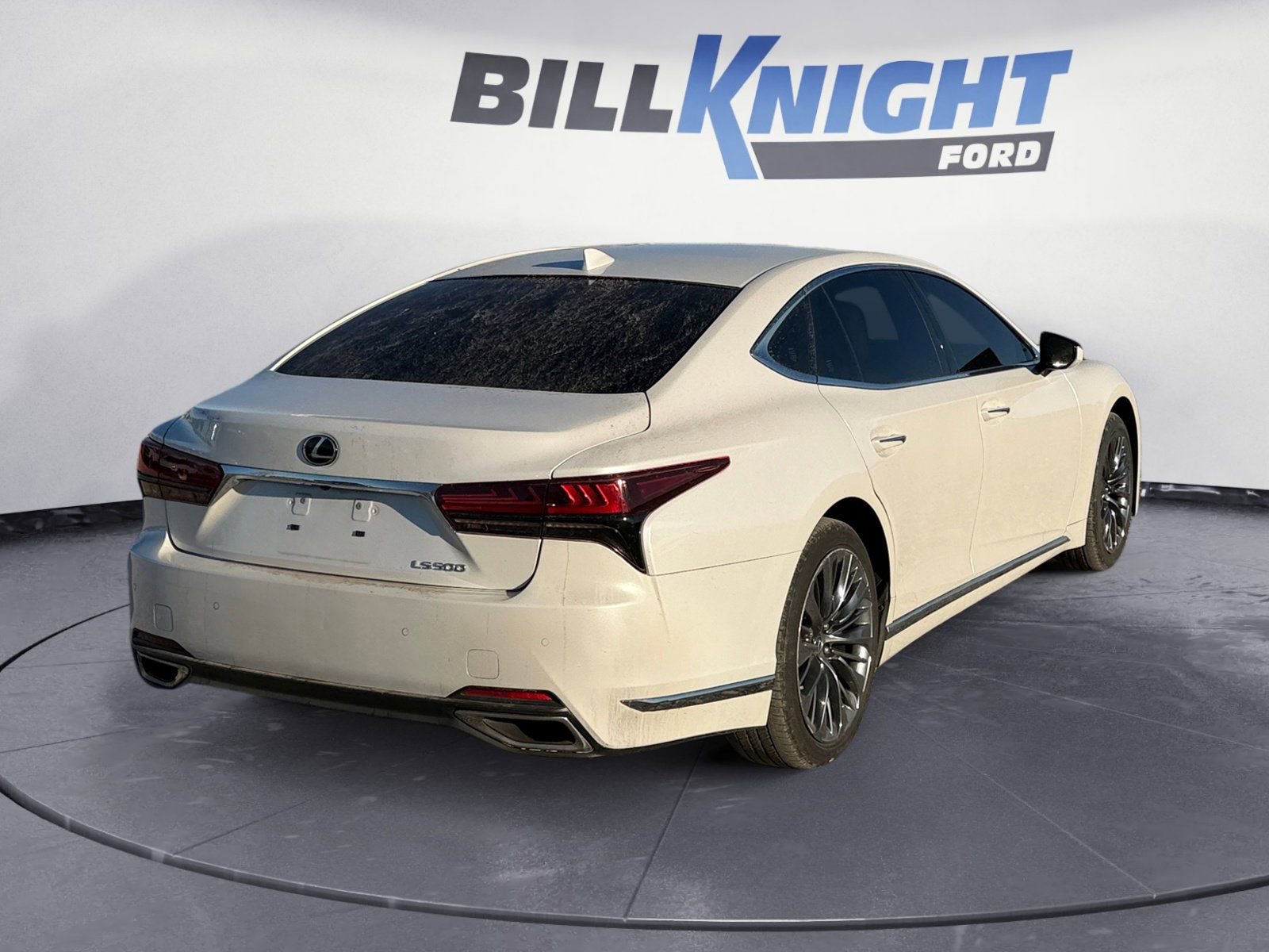 Used 2022 Lexus LS 500 image 5
