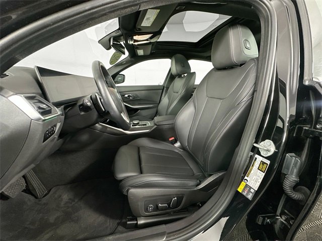 Used 2024 BMW 330e xDrive w/ Convenience Package image 4