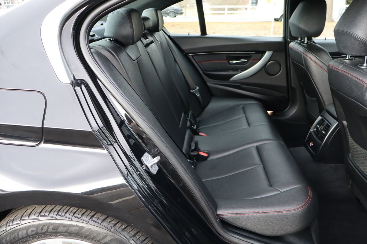 Used 2018 BMW 330i Sedan image 21