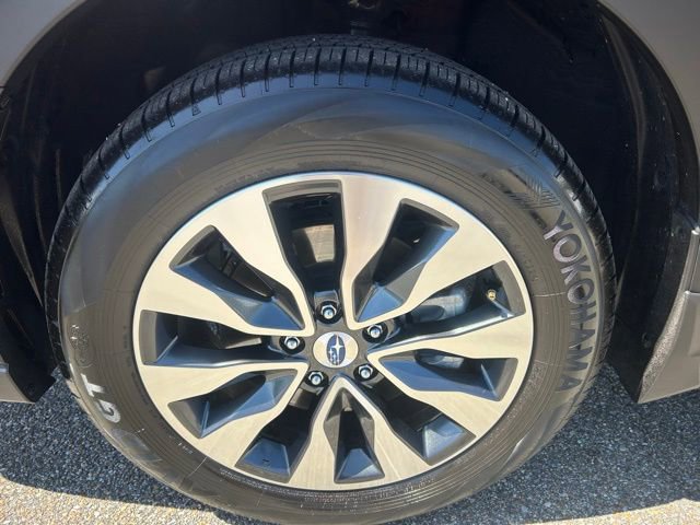 Used 2025 Subaru Outback Touring image 10