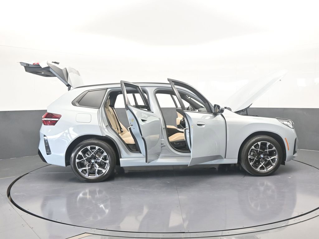 Used 2025 BMW X3 xDrive30i image 77