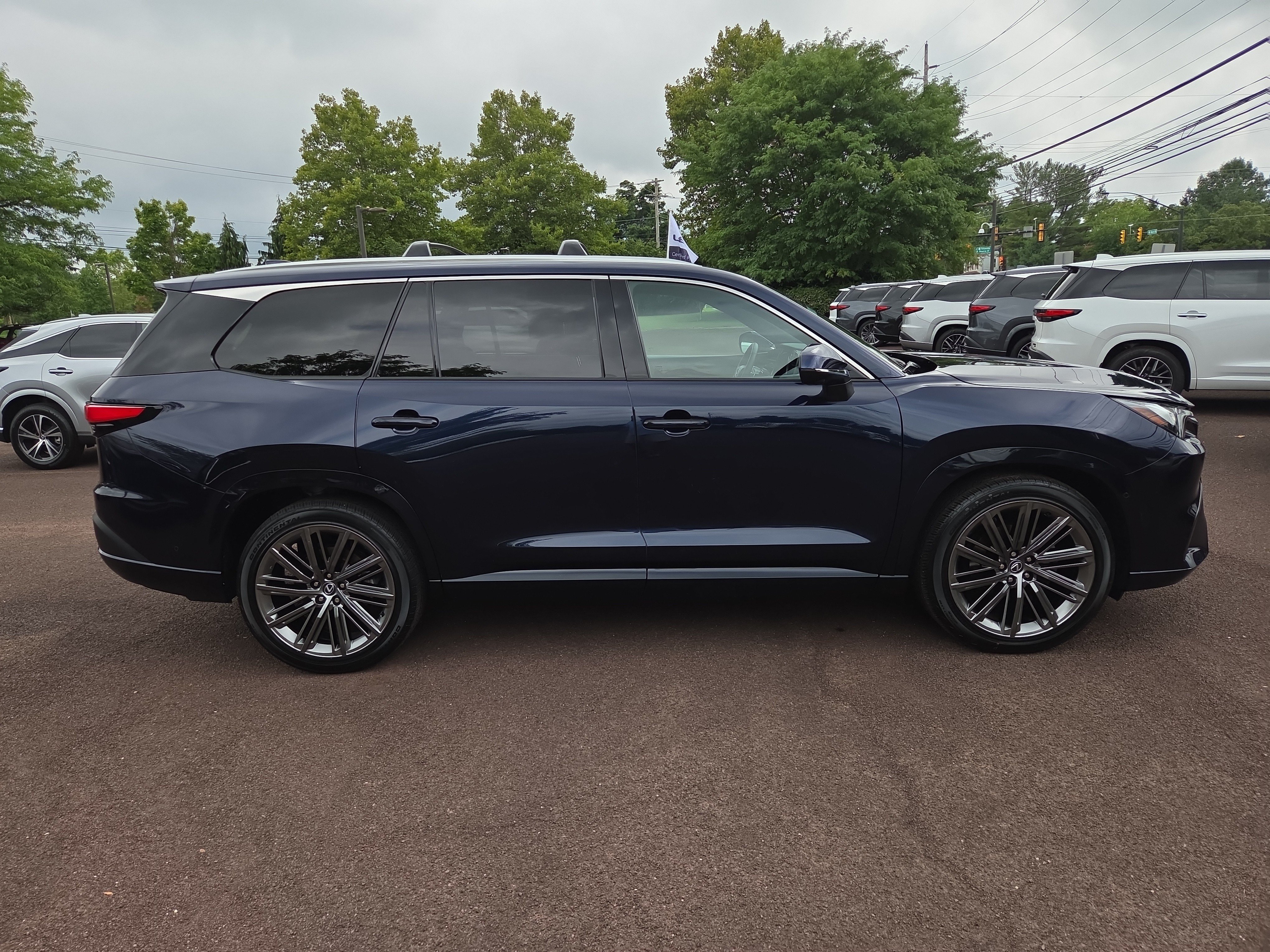 Certified 2024 Lexus TX 350 AWD w/ Technology Package image 2