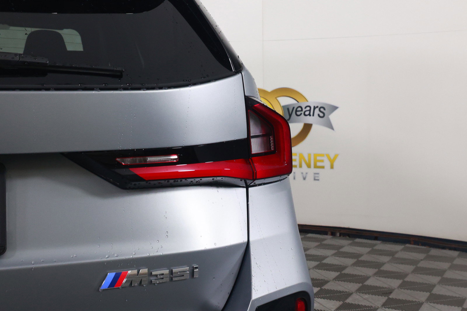 Certified 2025 BMW X1 M35i w/ Premium Package image 11