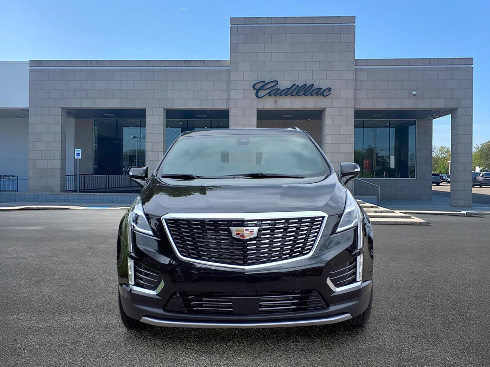 New 2026 Cadillac XT5 Premium Luxury w/ Driver Assist Package AWD/4WD image 2