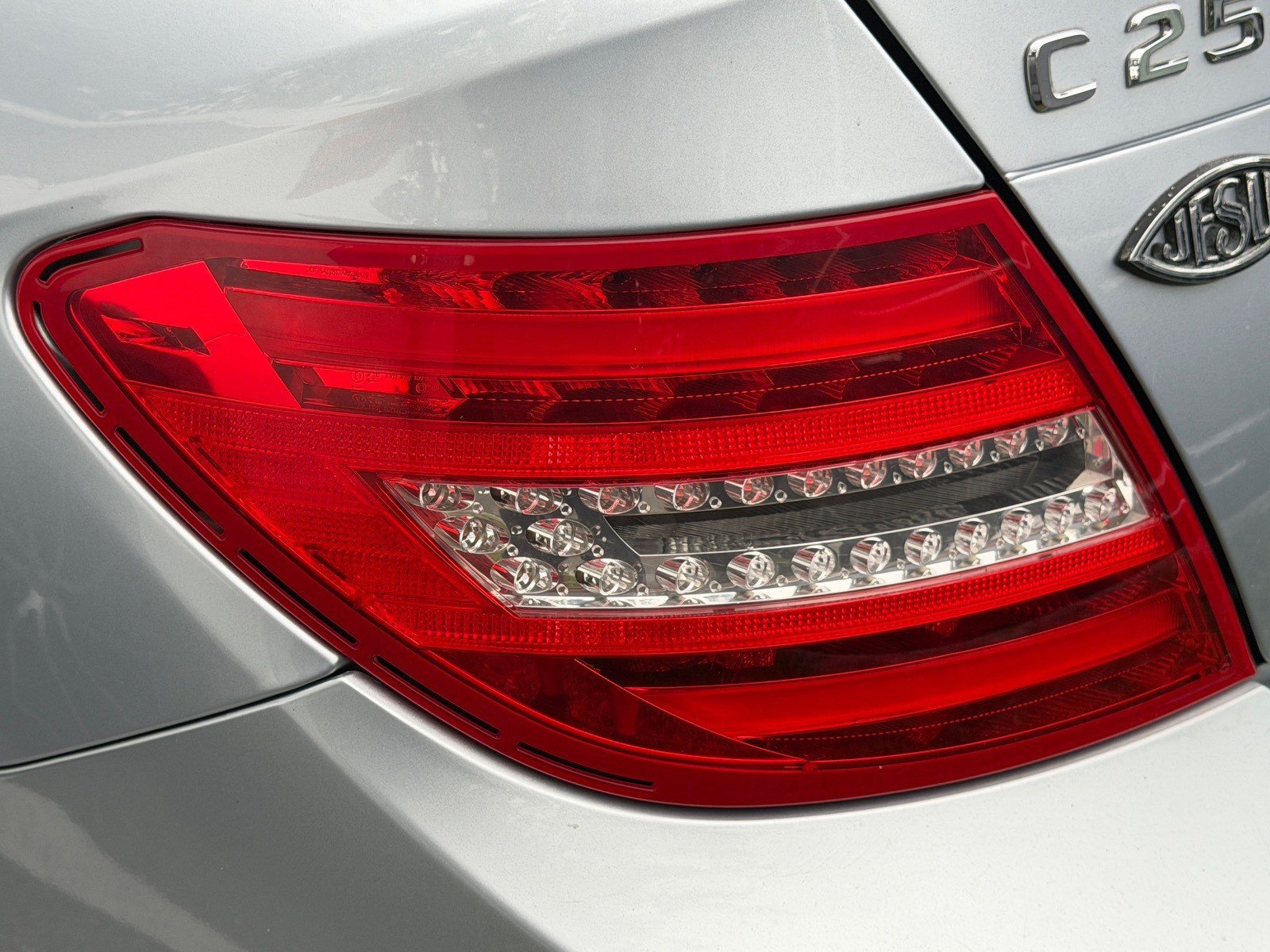Used 2014 Mercedes-Benz C 250 Sedan image 11