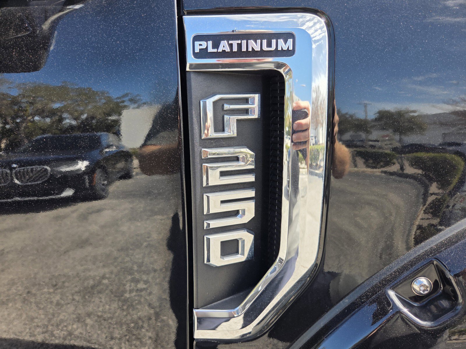 Used 2020 Ford F250 Platinum w/ FX4 Off-Road Package image 17