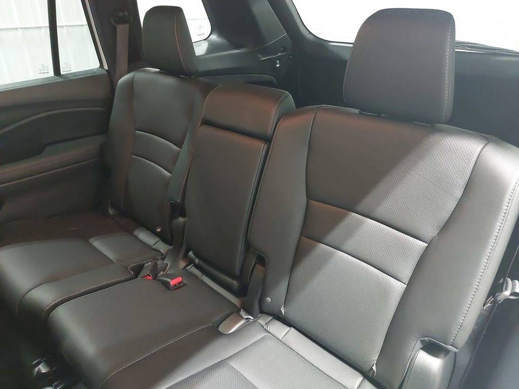 Used 2023 Honda Passport EX-L image 14