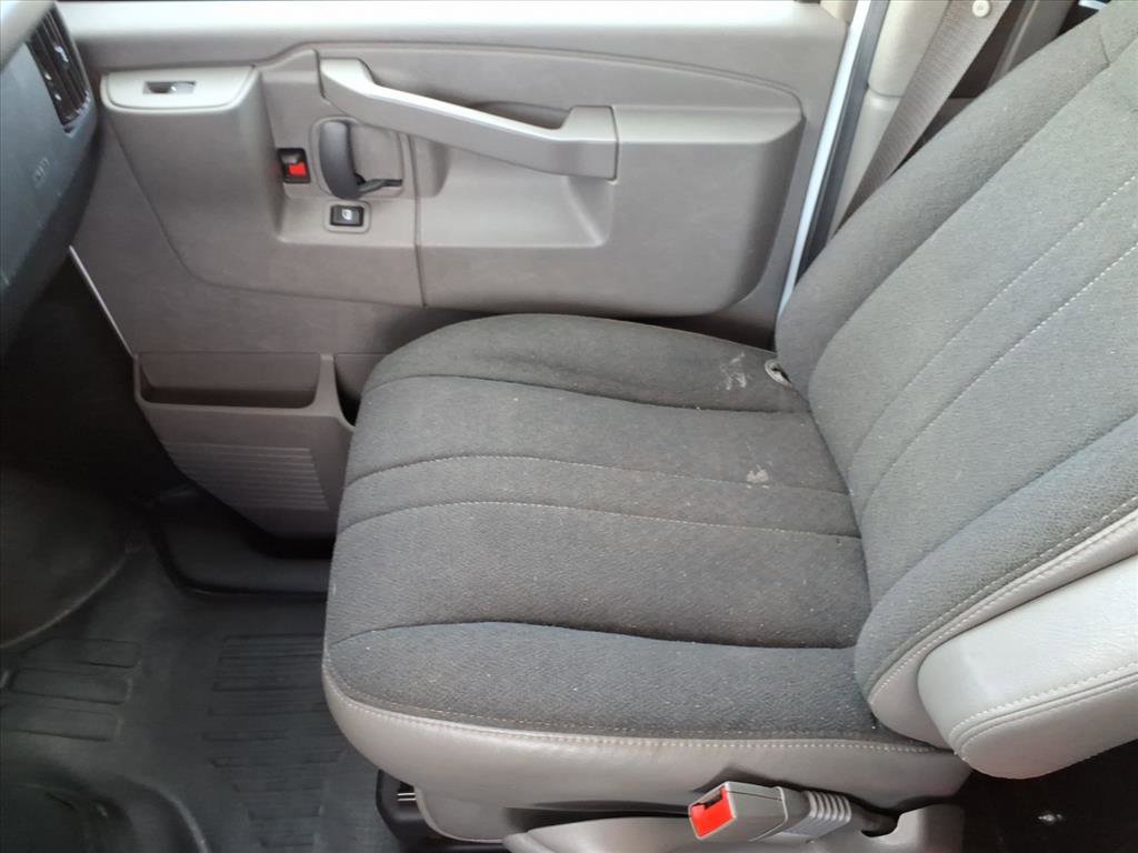 Used 2024 Chevrolet Express 2500 w/ Driver Convenience Package image 36