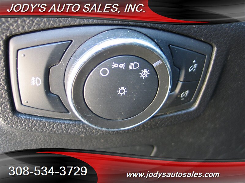 Used 2020 Ford Expedition XL AWD/4WD image 6