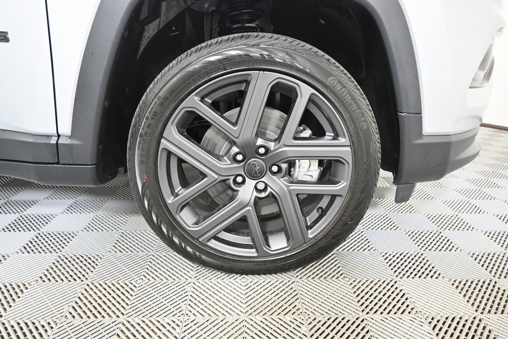 New 2026 Jeep Compass Limited w/ Sun, Sound & Navigation Group image 11