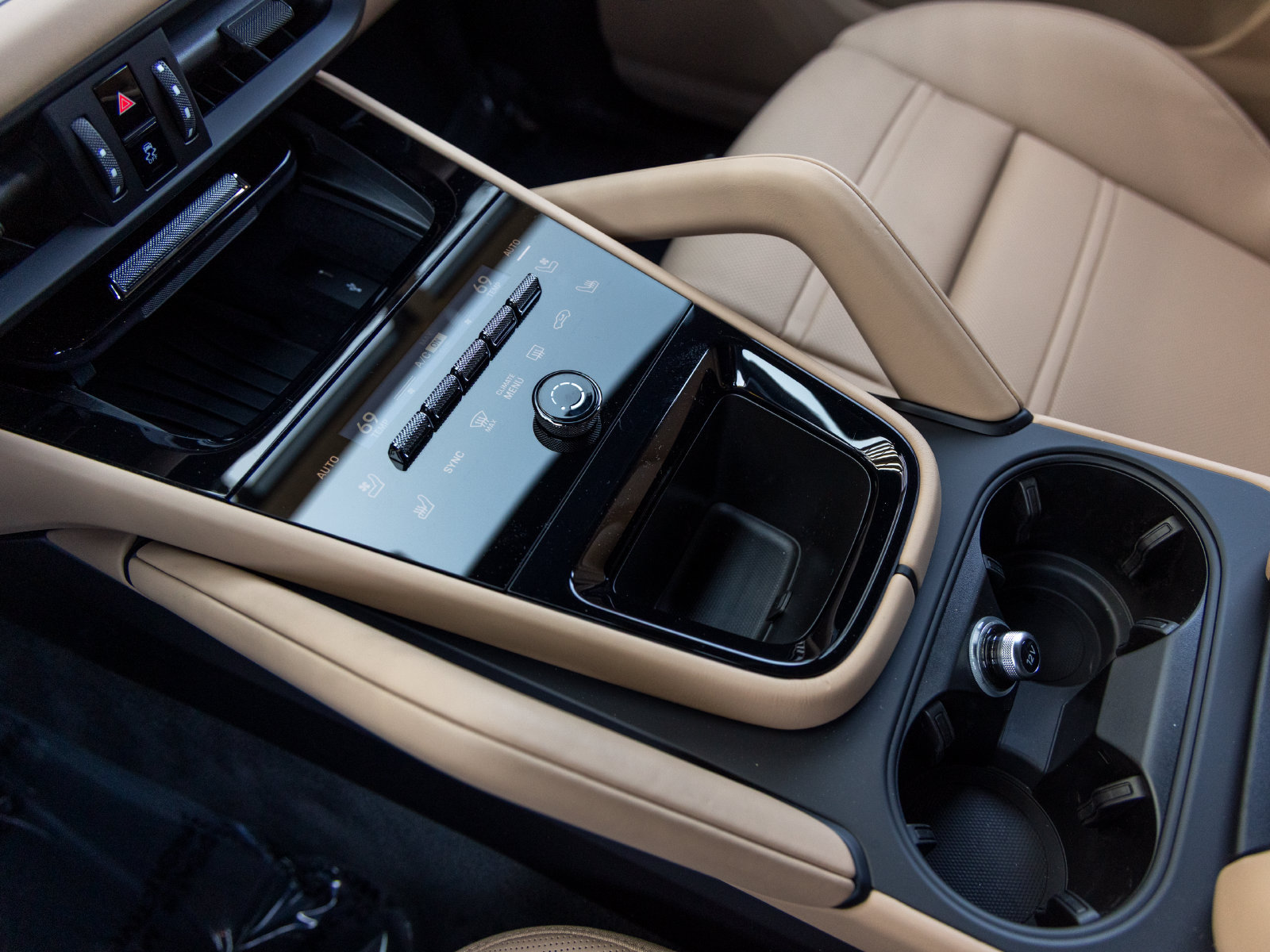 New 2025 Porsche Cayenne S AWD/4WD image 38