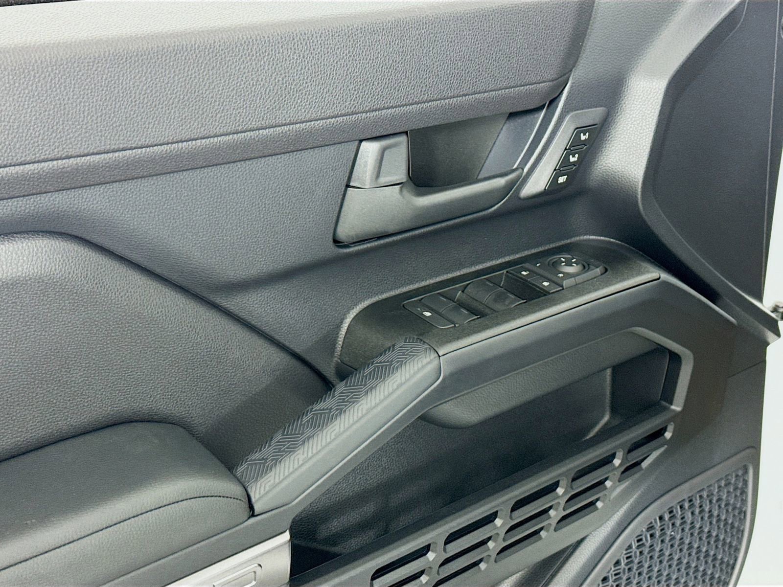 Certified 2025 Toyota 4Runner TRD Off-Road Premium w/ Tow Technology Package image 16