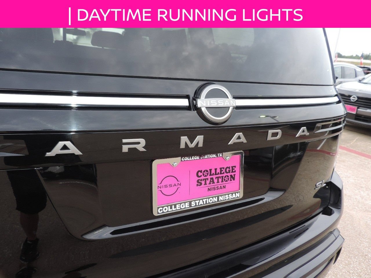 Used 2025 Nissan Armada SL RWD image 12