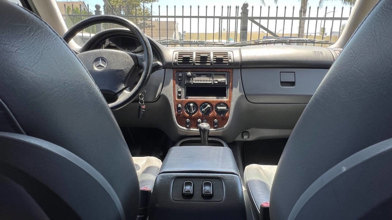 Used 1999 Mercedes-Benz ML 320 4MATIC image 10