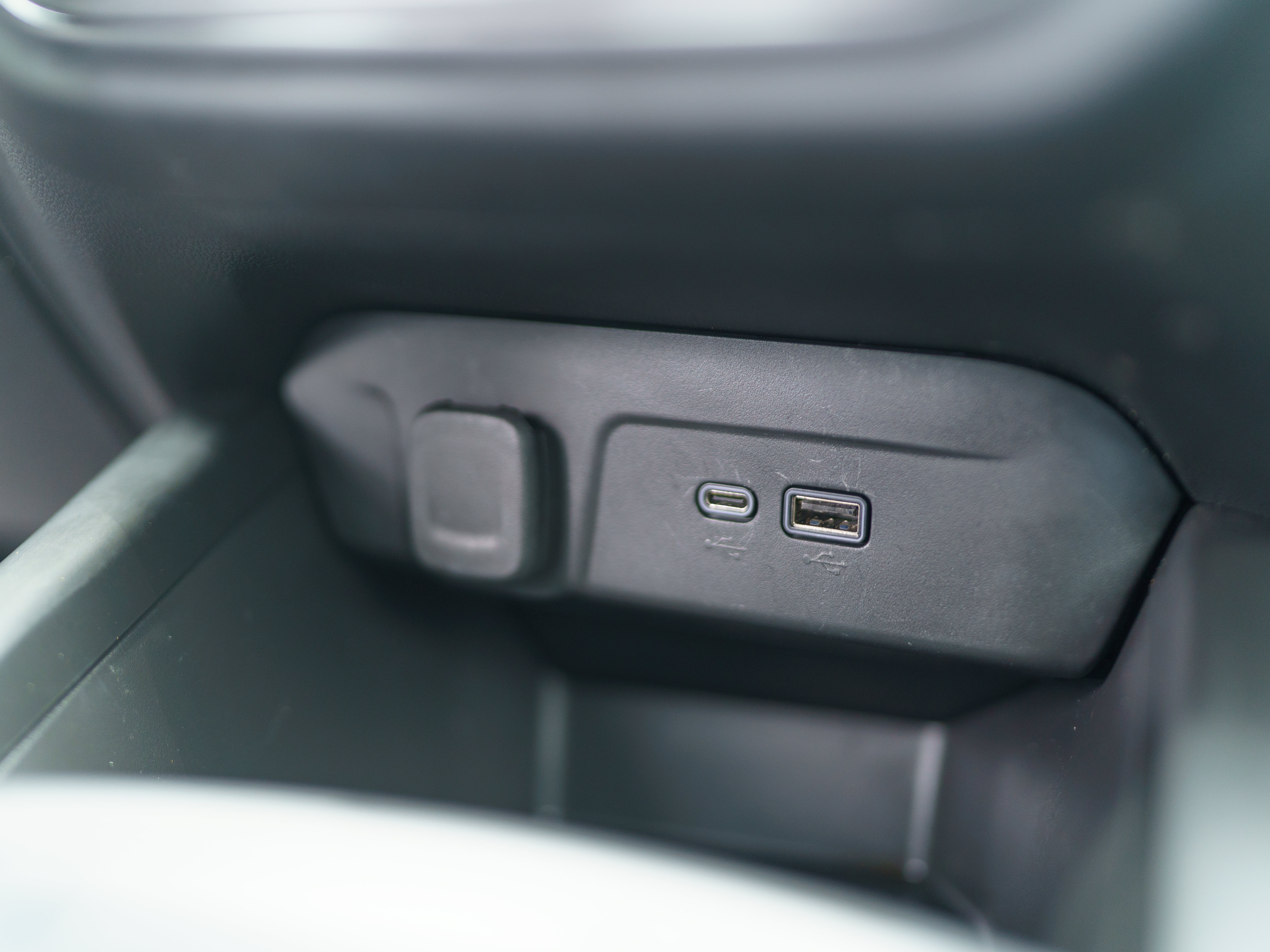 Used 2024 Chevrolet Trax LS FWD image 29