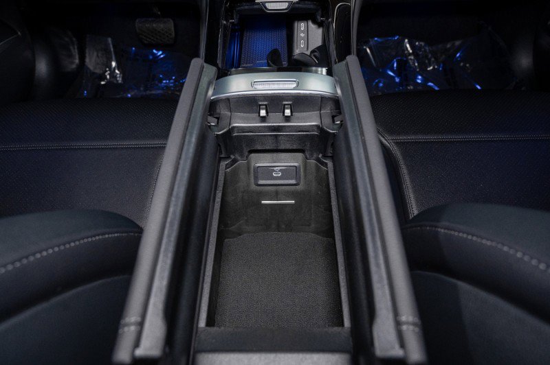 Certified 2026 Mercedes-Benz GLC 300 image 24
