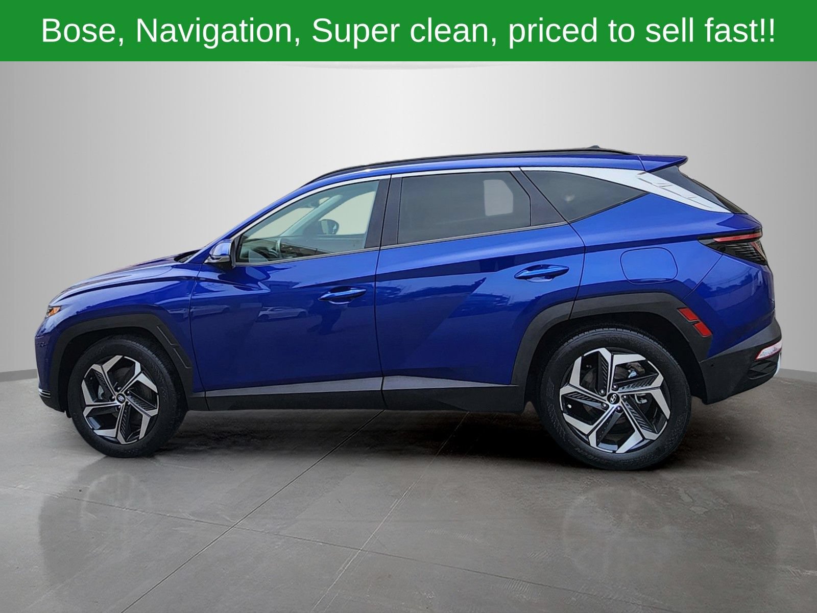 Used 2022 Hyundai Tucson Limited w/ Cargo Package FWD image 4