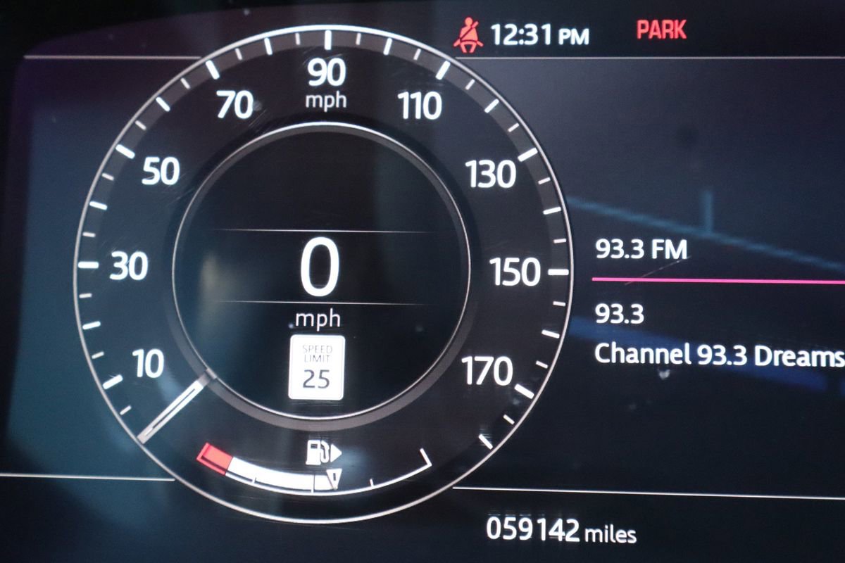 Used 2021 Land Rover Range Rover Sport HSE Dynamic image 46