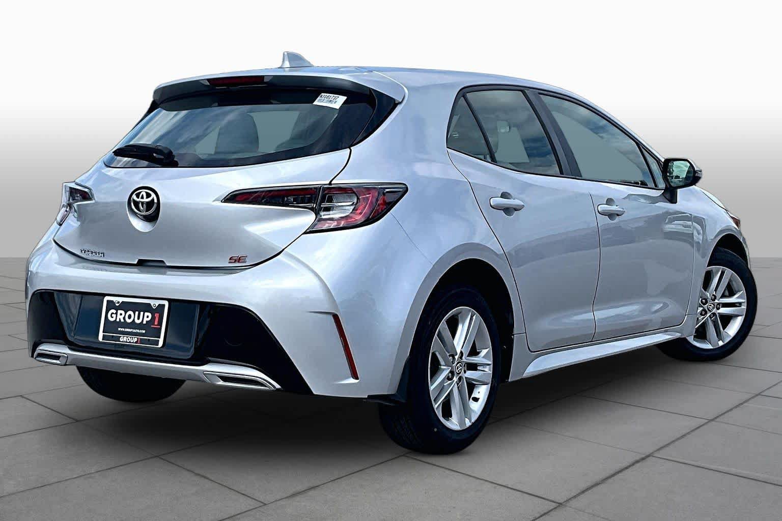 Used 2022 Toyota Corolla SE FWD image 13