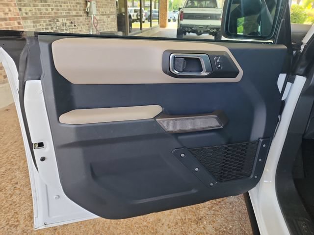 Used 2023 Ford Bronco Wildtrak AWD/4WD image 9